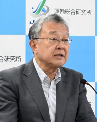 奥田 哲也　　運輸総合研究所専務理事<br>　　　　　 　ワシントン国際問題研究所長<br>　　　　　 　アセアン・インド地域事務所長<br>