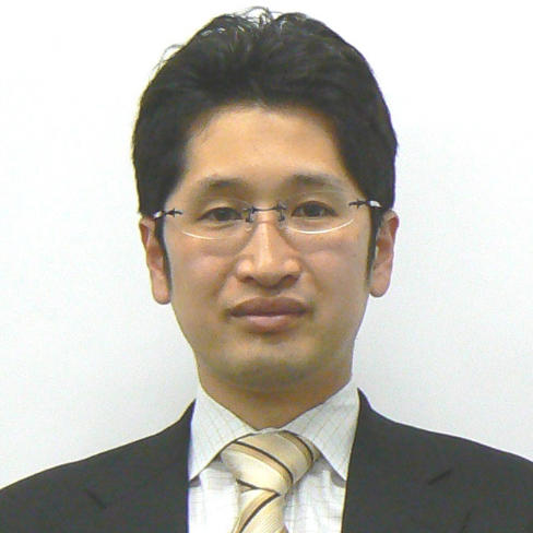 新倉 淳史(にいくら あつし)