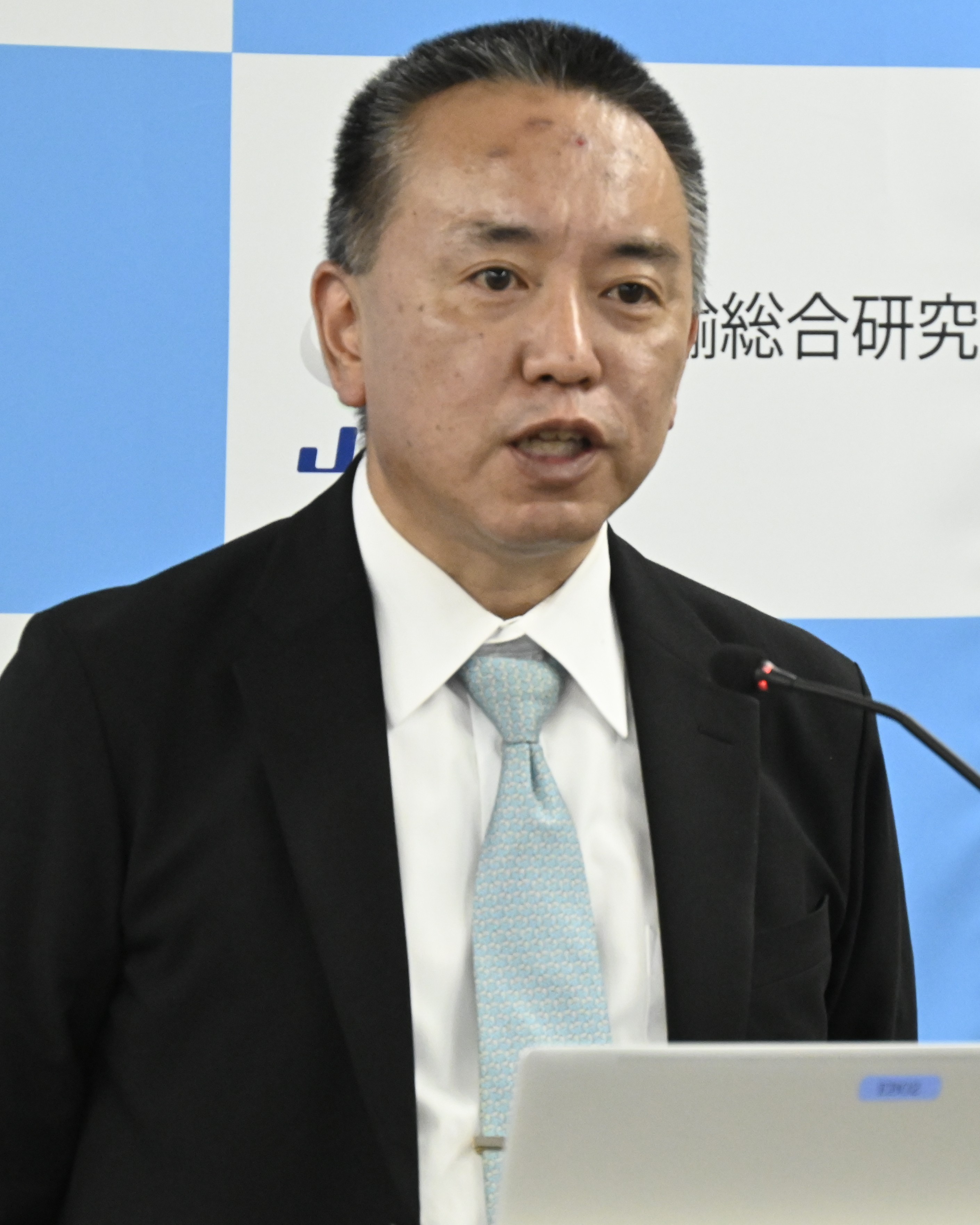 『ASEANの大都市における道路公共交通の統合形態に関する比較研究<br>　-クアラルンプールとジャカルタを対象に-』<br><br>　竹下　博之　　運輸総合研究所　研究員