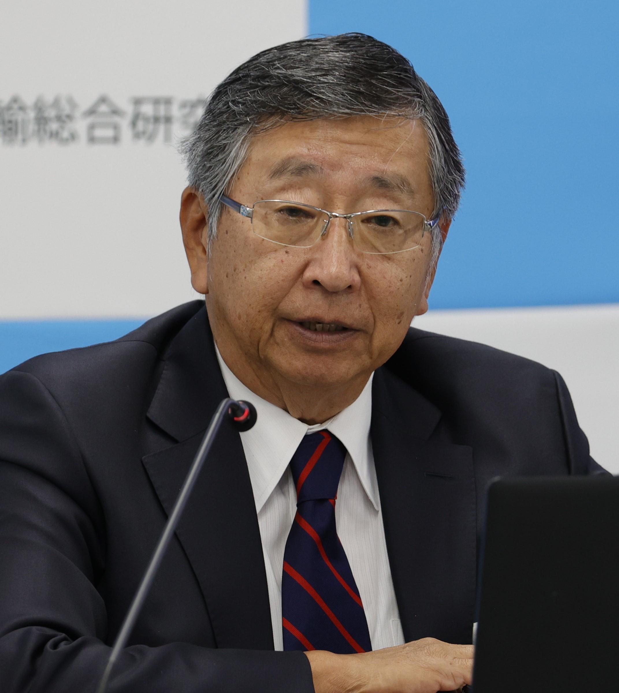 Mr. Koji Tsuruoka<br>Former Ambassador Extraordinary and Plenipotentiary to the United Kingdom<br>Director, Institute for International Affairs