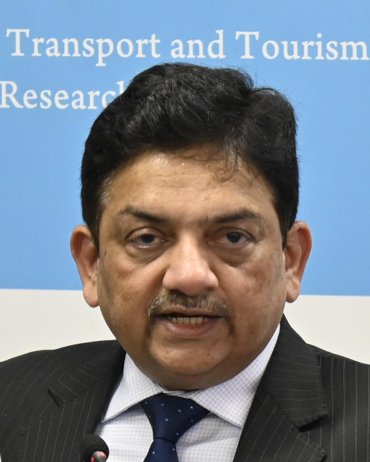 Vinay Kumar Singh (Former Managing Director, National Capital Region Transport Corporation (NCRTC)<br>Managing Director, Thrive Future Habitats Ltd.)<br>“Development of Regional Rapid Transit System and Transit Oriented Development in India’s Mega-City”