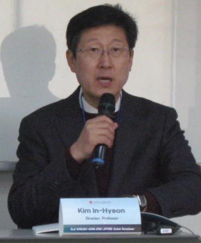 kmi250411_pic01.JPG