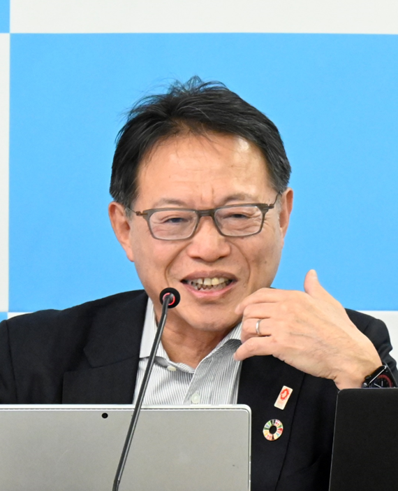 上村　正美<br>阪急電鉄株式会社　専務取締役　都市交通事業担当