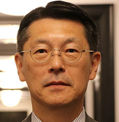 永井　輝一