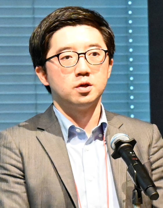 新幹線は日本の地域雇用構造にどのような影響を与えたか？<br><br>邱　　秉瑜　研究員