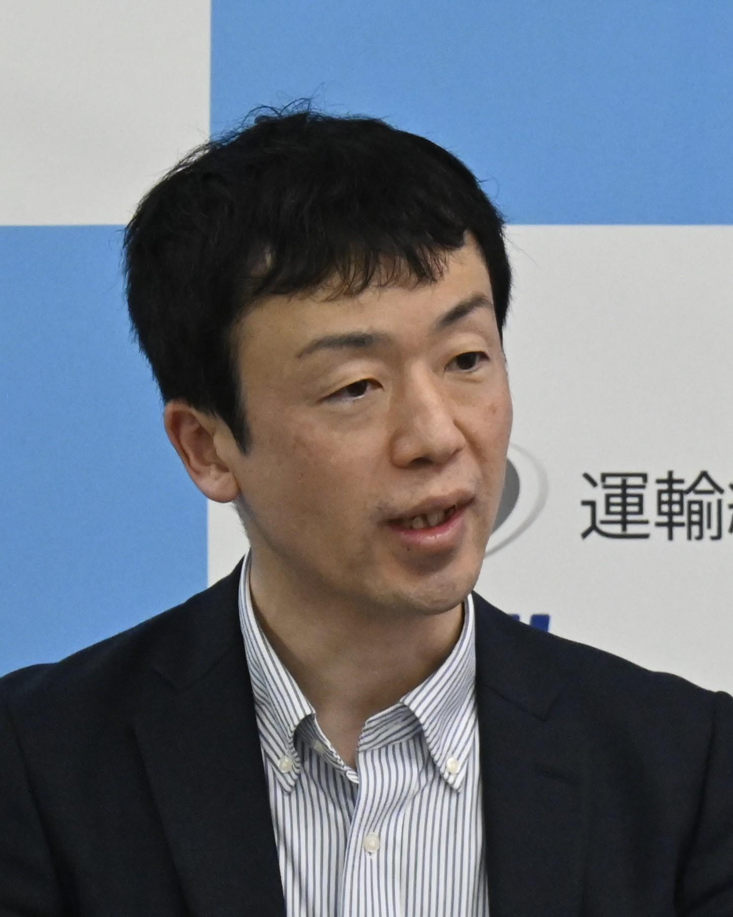 海と陸の機能の連携による陸海の結節点の効率化・利便性の向上　～「降ろし取り」の効果分析の結果について～<br><br>辻本　秀行　研究員
