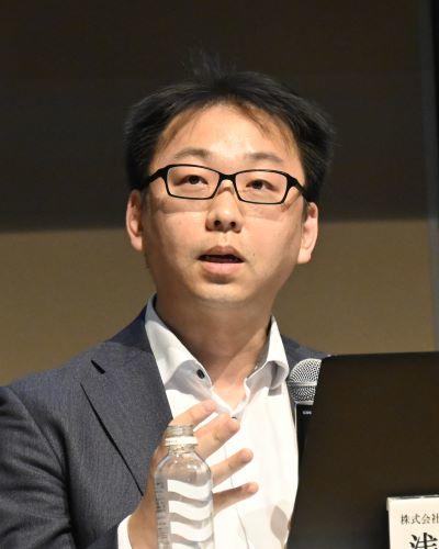 浅井　康太<br>株式会社みちのりホールディングス<br>グループディレクター