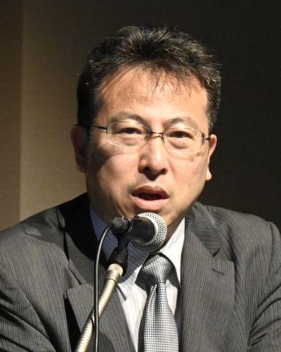 清水 充　　　 <br>国土交通省総合政策局 <br>環境政策課長